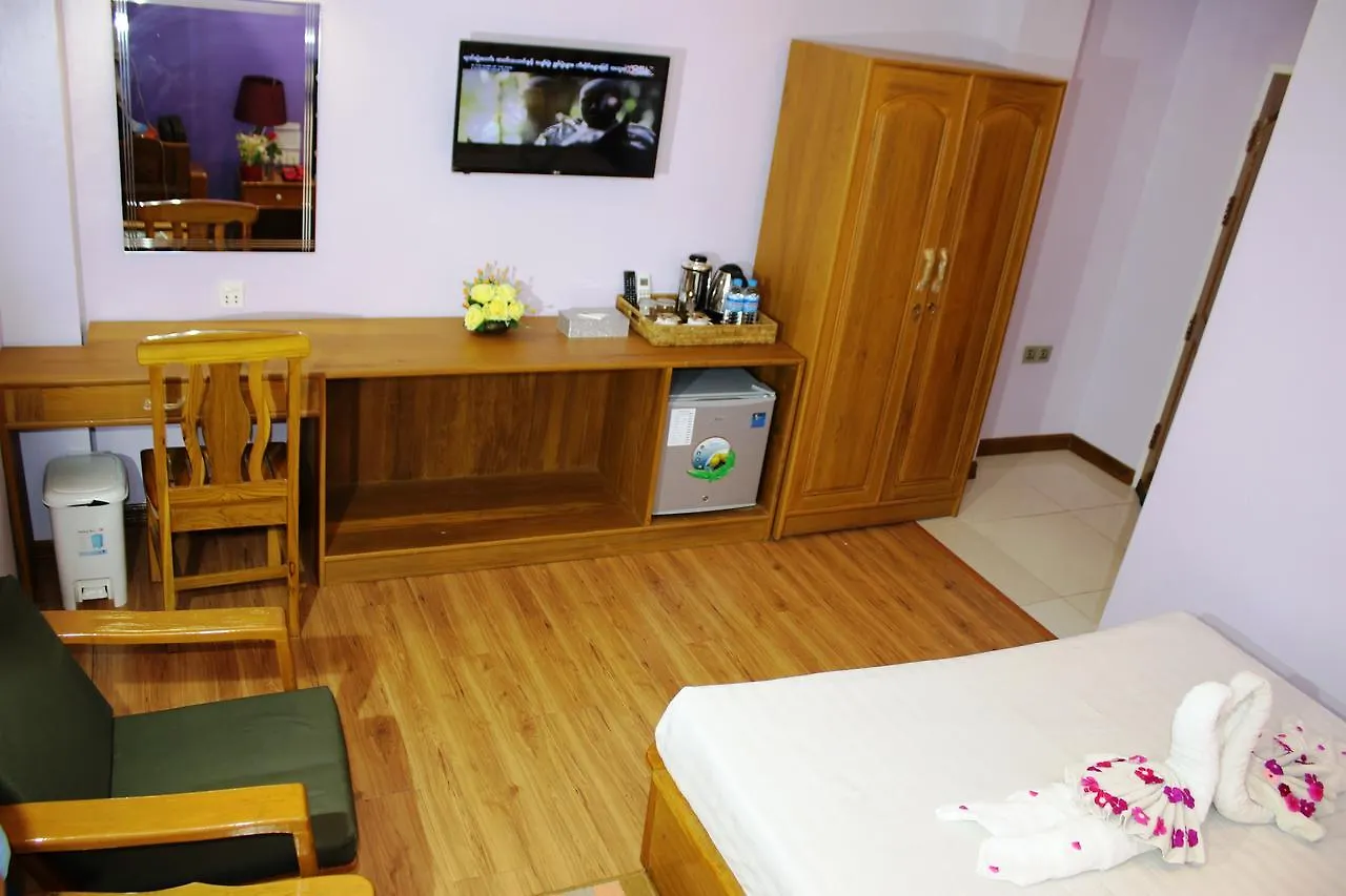 Sky Ace Motel Yangon